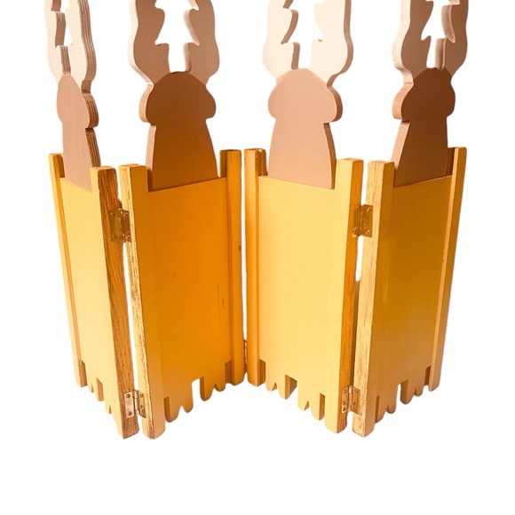 Handcrafted Reindeer Wood Decoration Accordion Stand - Picture 3 of 3